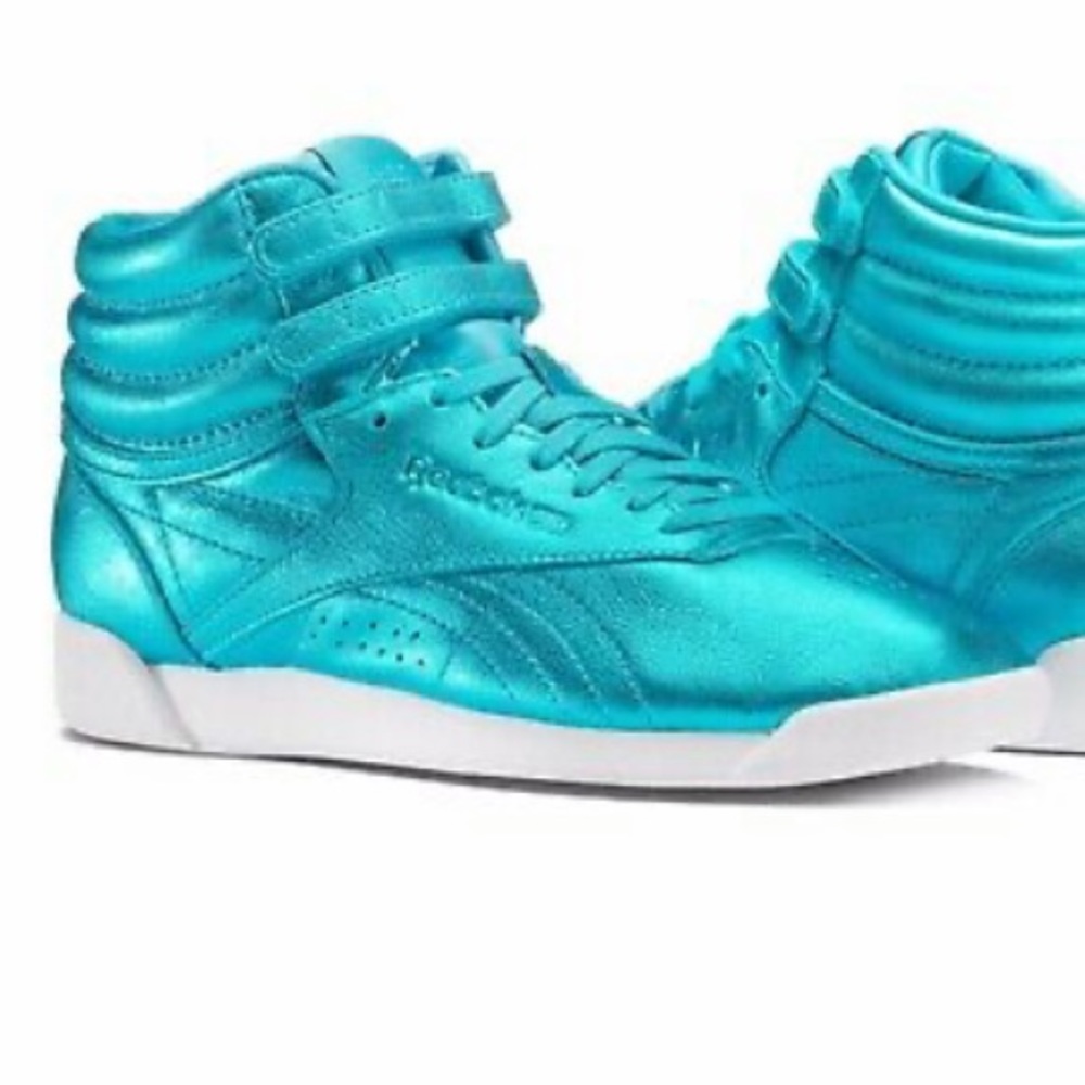 Reebok freestyle hi metallic women shoes